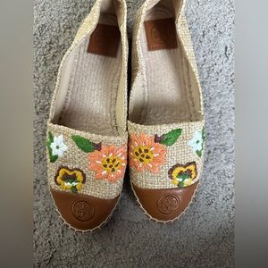 BRAND NEW tory Burch espadrilles